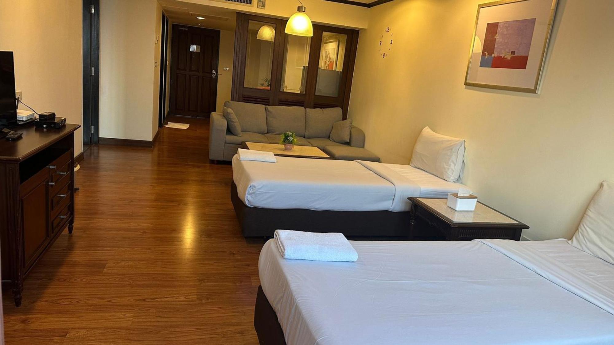 Appartement Omni Tower Sukhumvit Soi 4 Direct à Bangkok Extérieur photo