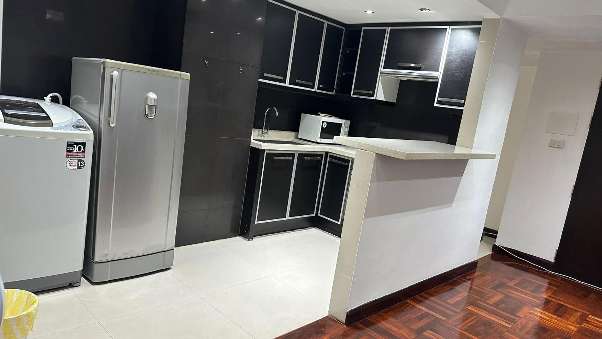Appartement Omni Tower Sukhumvit Soi 4 Direct à Bangkok Extérieur photo