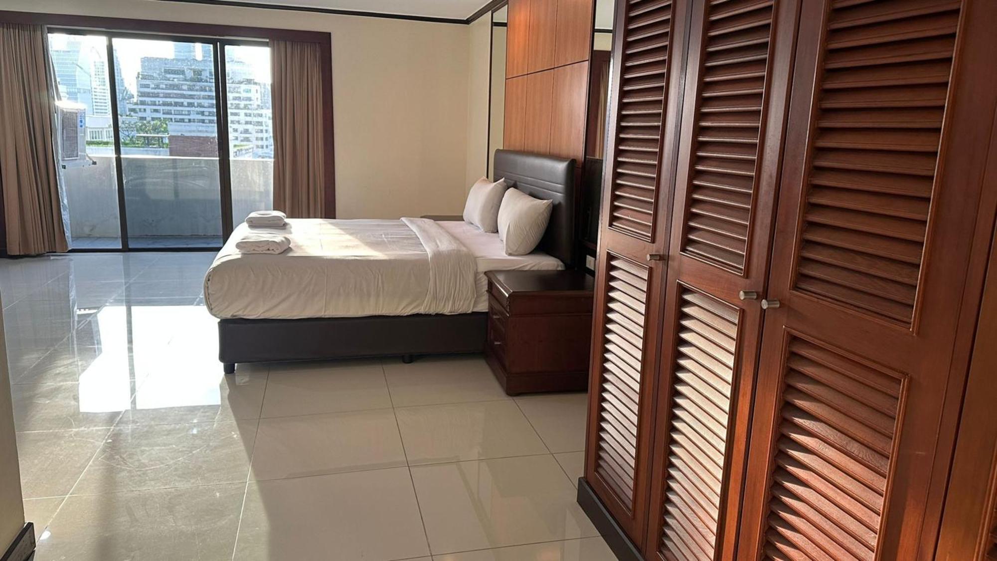 Appartement Omni Tower Sukhumvit Soi 4 Direct à Bangkok Extérieur photo