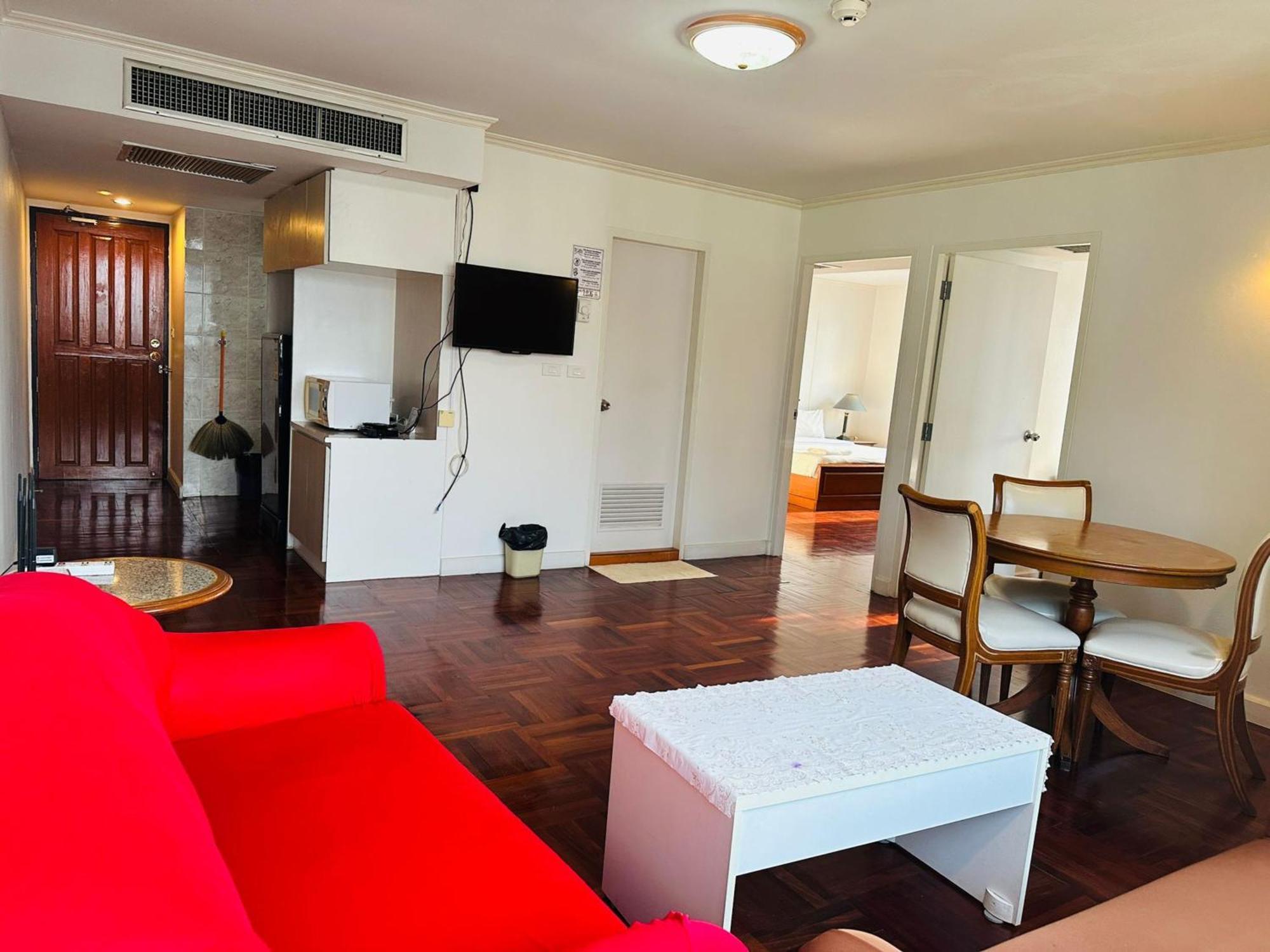 Appartement Omni Tower Sukhumvit Soi 4 Direct à Bangkok Extérieur photo