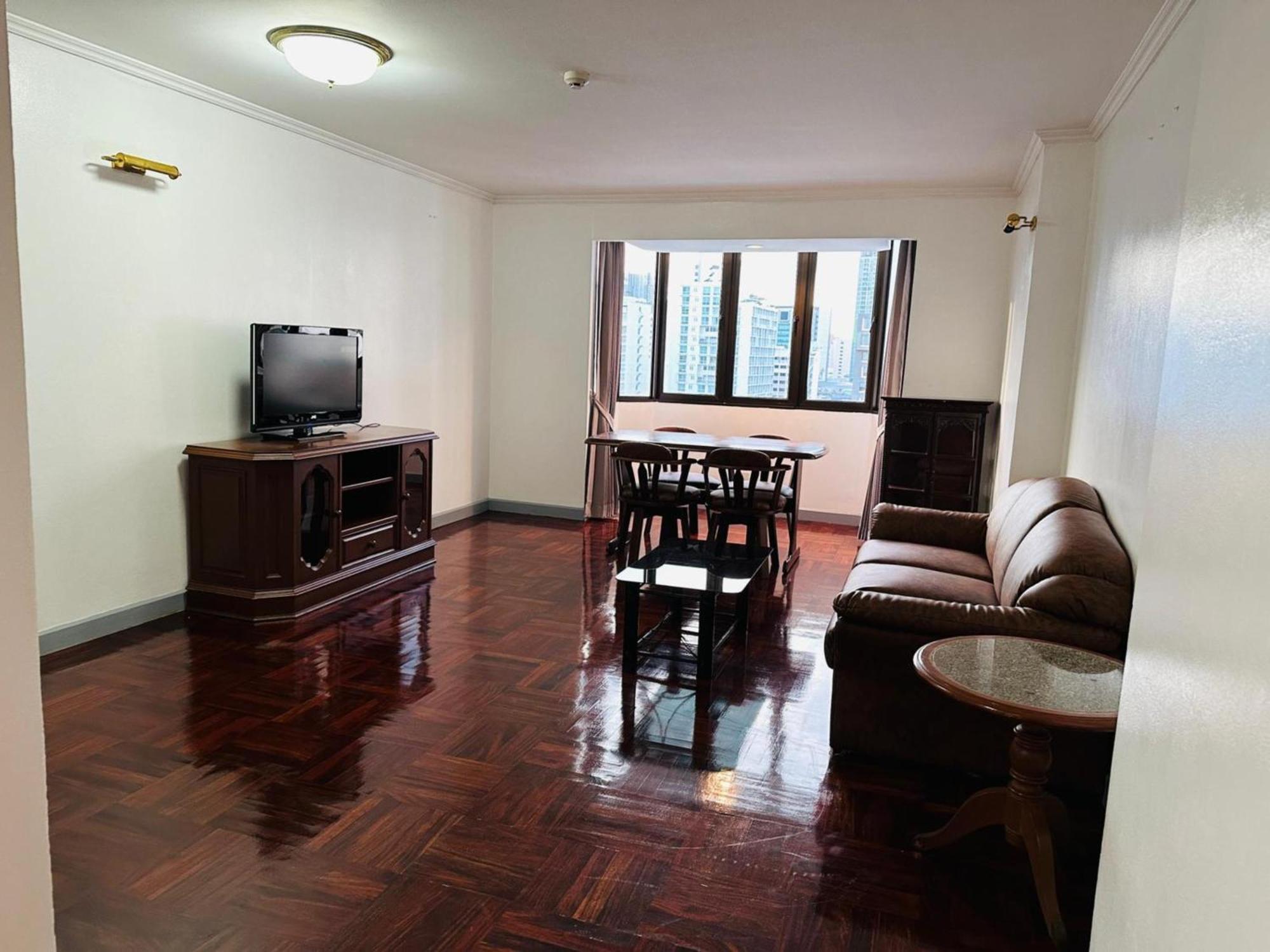 Appartement Omni Tower Sukhumvit Soi 4 Direct à Bangkok Extérieur photo