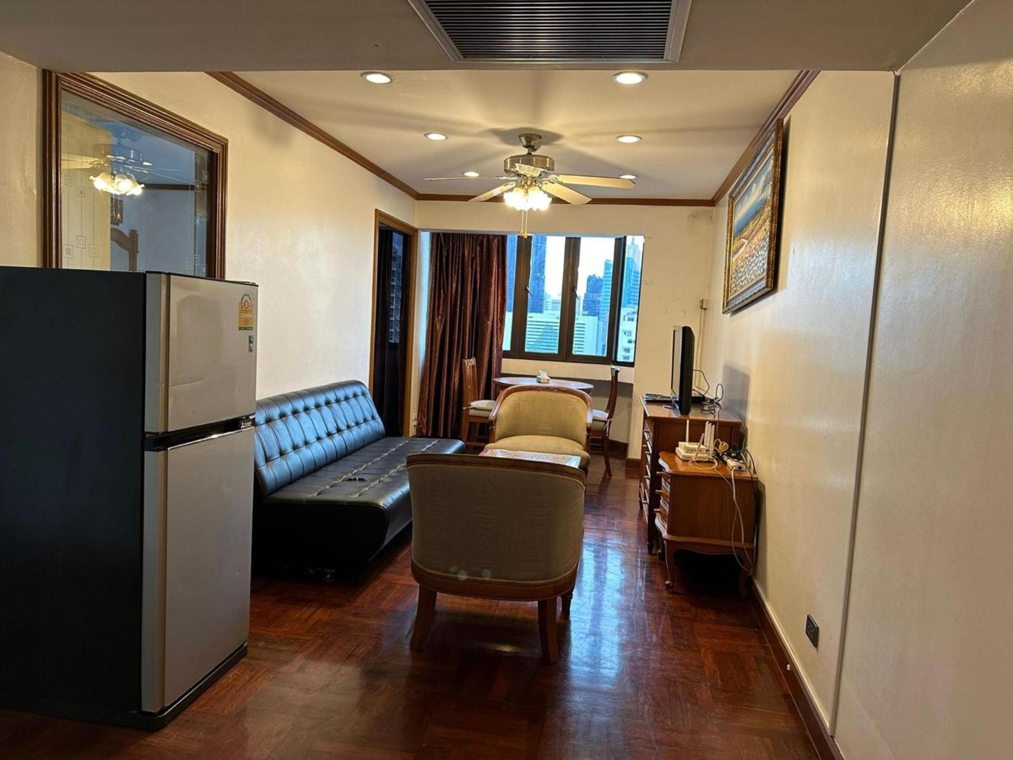 Appartement Omni Tower Sukhumvit Soi 4 Direct à Bangkok Extérieur photo