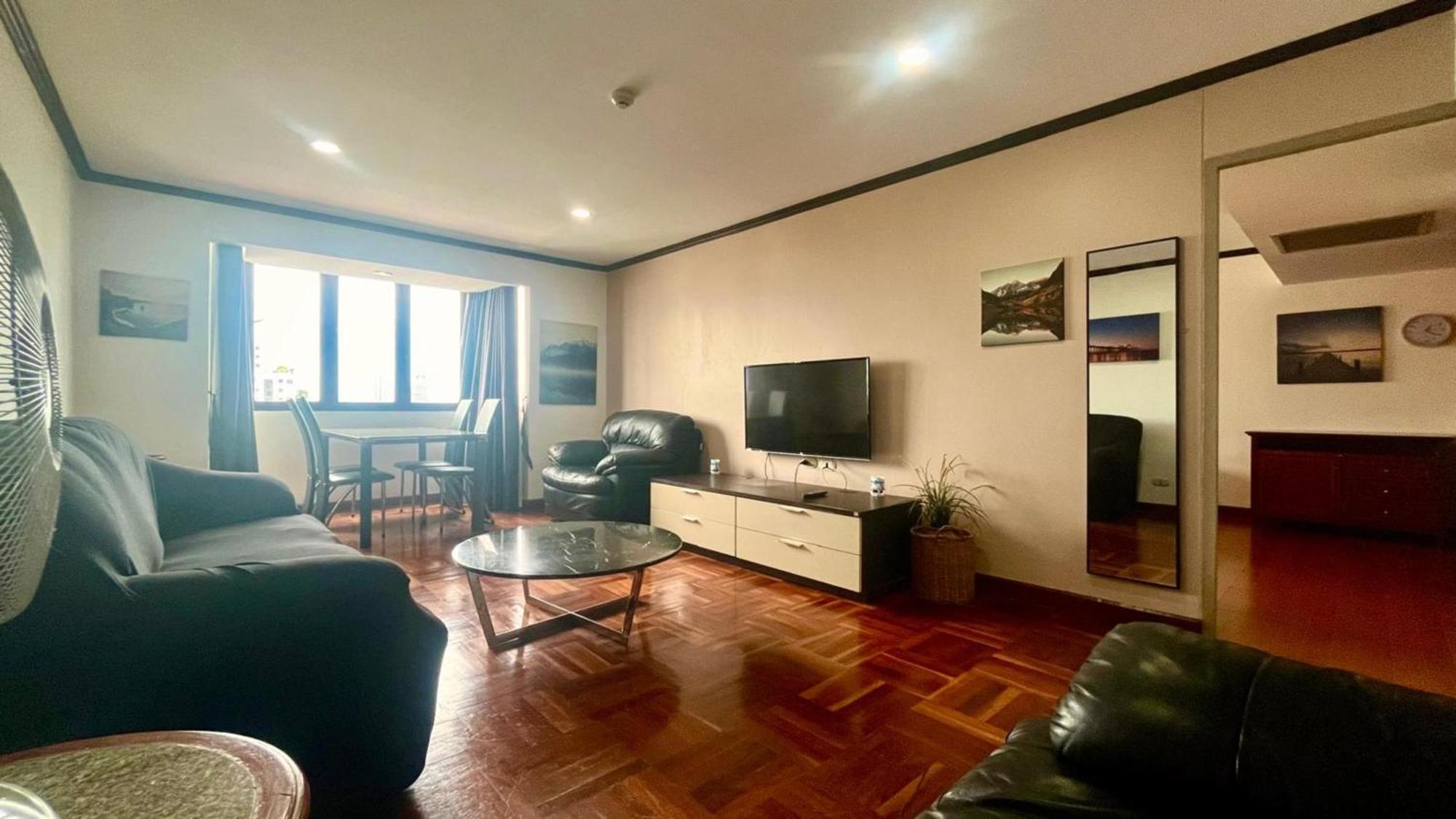 Appartement Omni Tower Sukhumvit Soi 4 Direct à Bangkok Extérieur photo