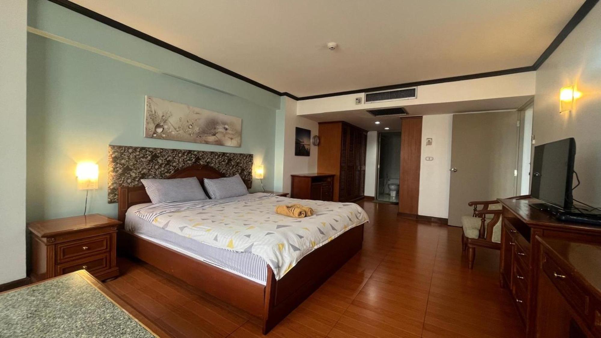 Appartement Omni Tower Sukhumvit Soi 4 Direct à Bangkok Extérieur photo