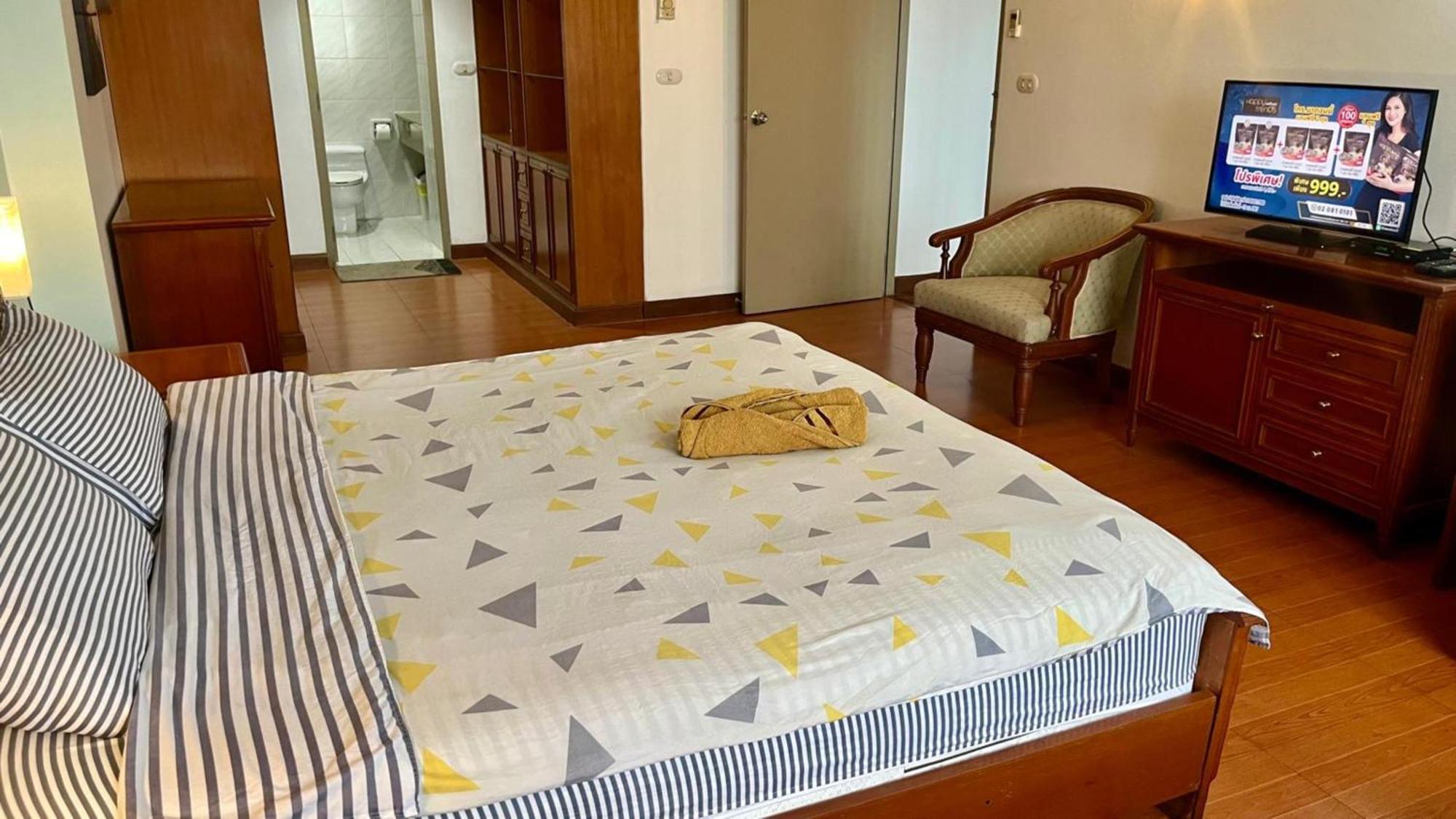 Appartement Omni Tower Sukhumvit Soi 4 Direct à Bangkok Extérieur photo