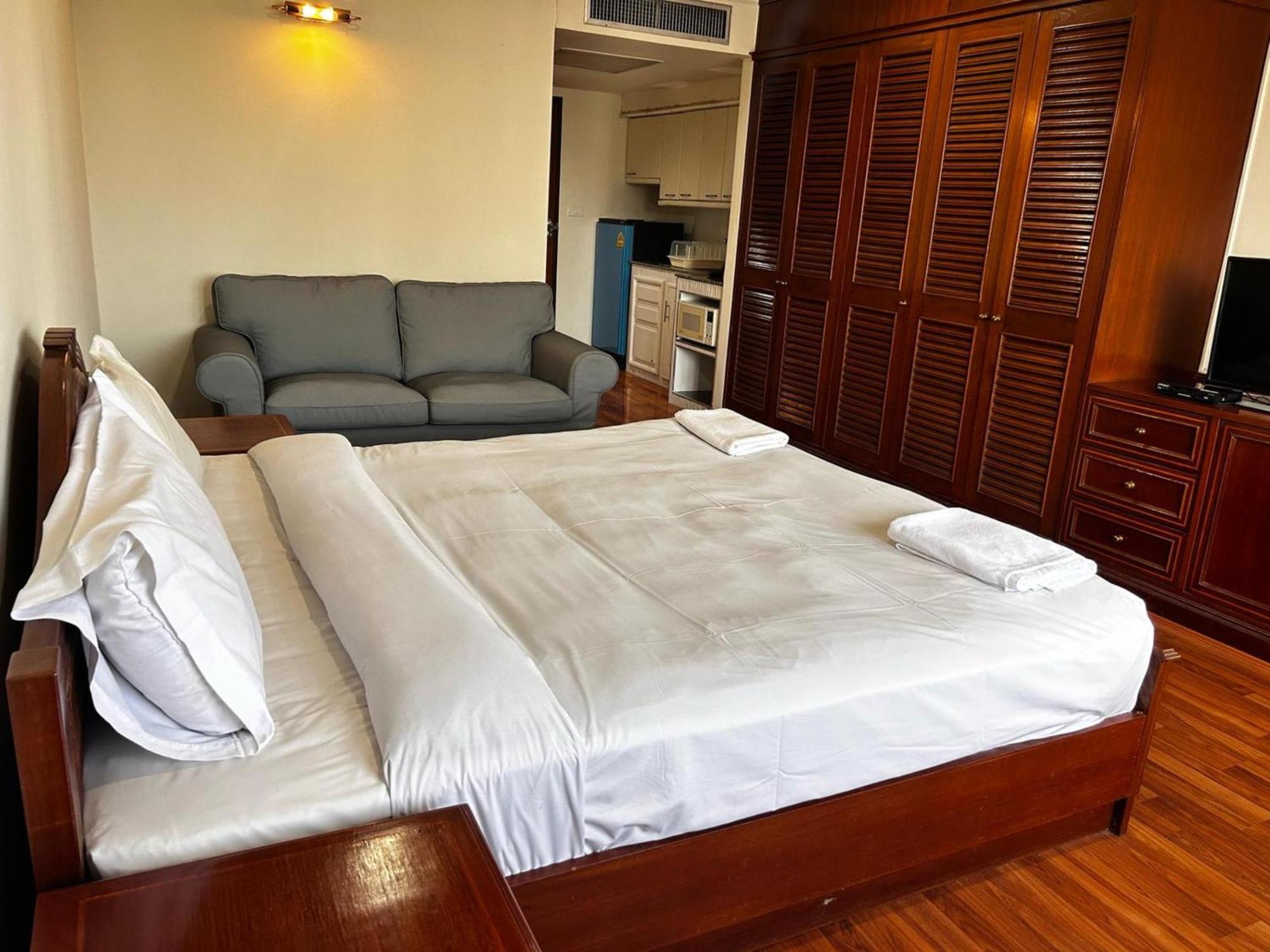 Appartement Omni Tower Sukhumvit Soi 4 Direct à Bangkok Extérieur photo
